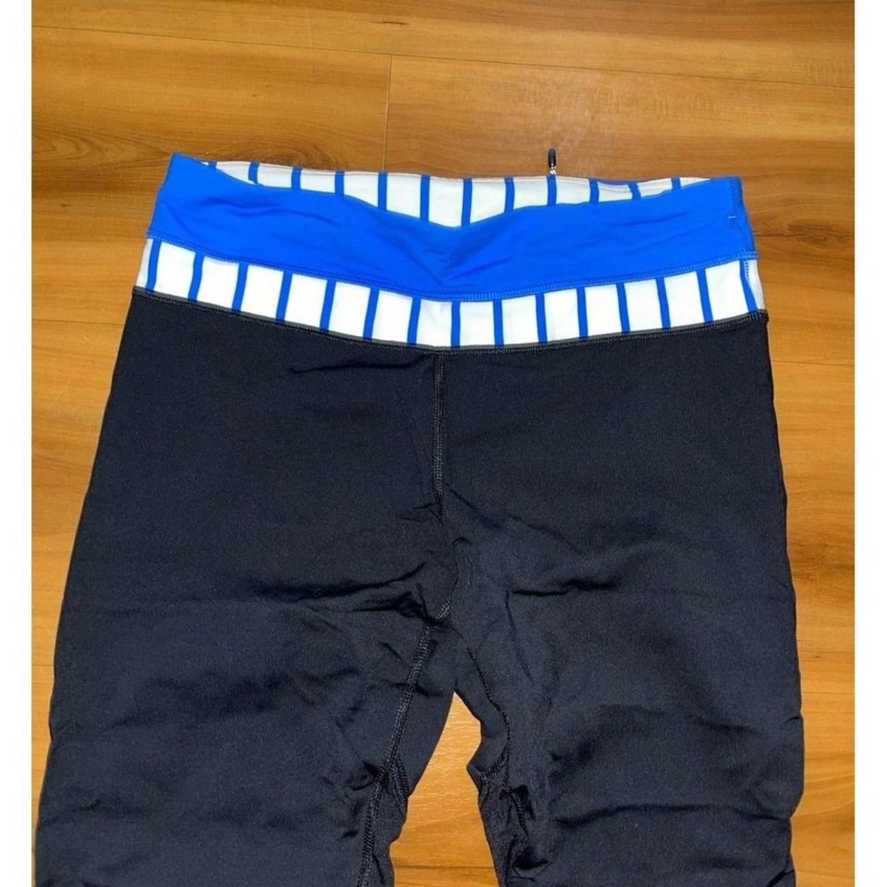NWOT Lululemon Athletica Inspire Crop 2 Workout Athletic Yoga Leggings - Picture 3 of 6
